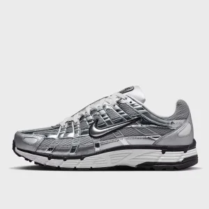 Nike p-600 plateadas