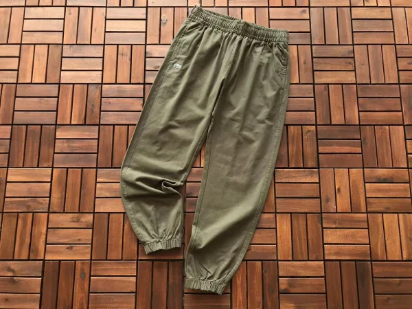Pantalones Lacoste