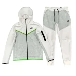 Conjunto NIKE TECH Fleece "Blanco Gris" Algodón Real