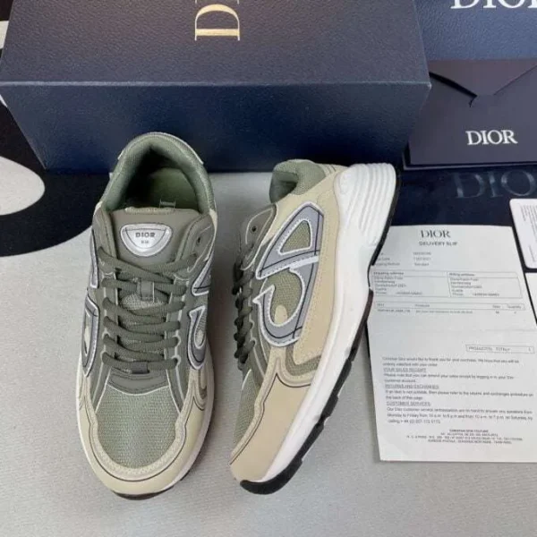 SNEAKER B30