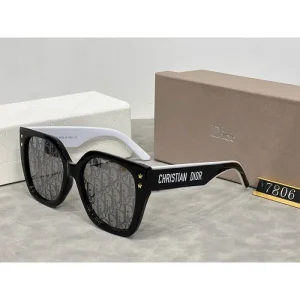 Sunglasses Christian Dior DO078