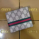 Wallet Gucci with Stripe Accent GC120